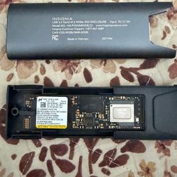 Micron 3400 1TB Laptop SSD with Insignia M.2 NVMe to USB C  SSD Enclosure