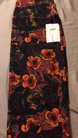 Large Lularoe Cassie skirts