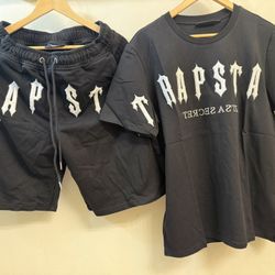 Trapstar Shirt And Shorts Set NEW