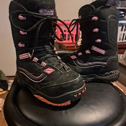 Womans Snowboard Boots 