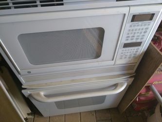 Microwave n oven combo. In lake Elsinore Area.