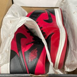 Nike Mens Air Jordan 1. Size 12