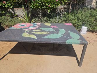 Nice large light weight wicker table