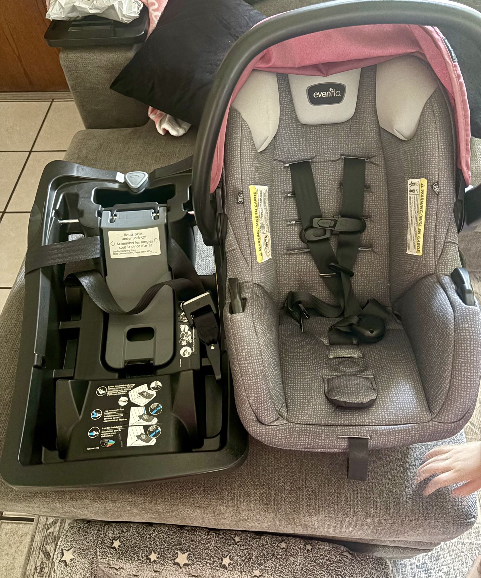 Graco Infant Car Seat With Base