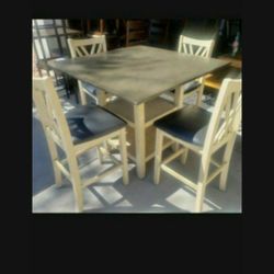 High Table And 4  Bar Stools Grey And Cream Color 