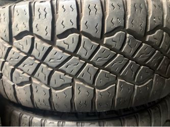Tires 305-70r18  Goodyear