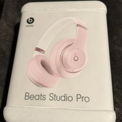 Beats Studio Pro