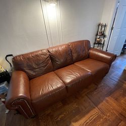 Leather Couch And Loveseat 