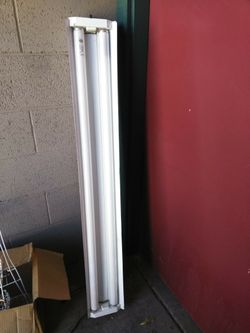 Light hanging fixture