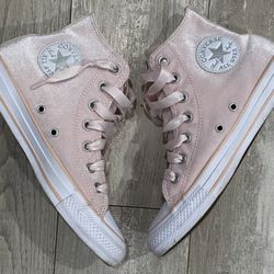 Pink velvet converse Sneakers With Ribbon Laces Sz7 