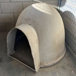 Large Dog Igloo