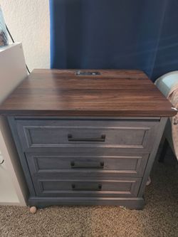 Night stand