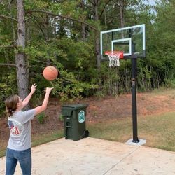 Lifetime 54 inch in ground basketball hoop adjustable basketball court 