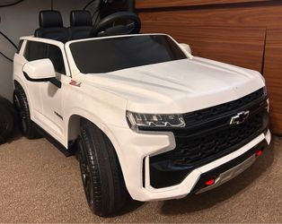 Kids electric ride on car