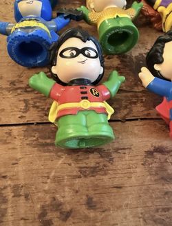 Little People Lot - 8 Superheroes 