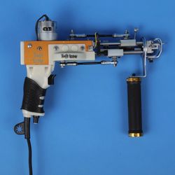 The Spider — Cut & Loop Pile Tufting Machine & Carpet Trimmer