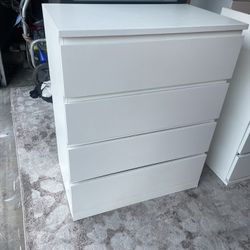 4 Drawer White IKEA Malm Dresser !