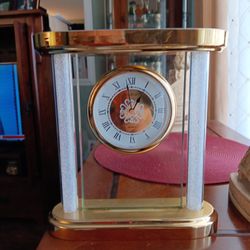 Danbury QUARTZ Mantle Clock