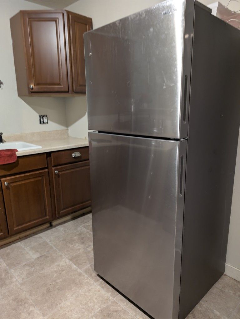 Stove And Refrigerator Samsung