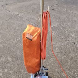 Royal Commercial Vacuum Cleaner CR5128Z