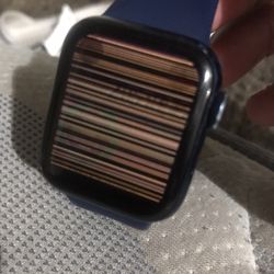 iApple Watch 6 (Damaged) Black Screen Gets Power