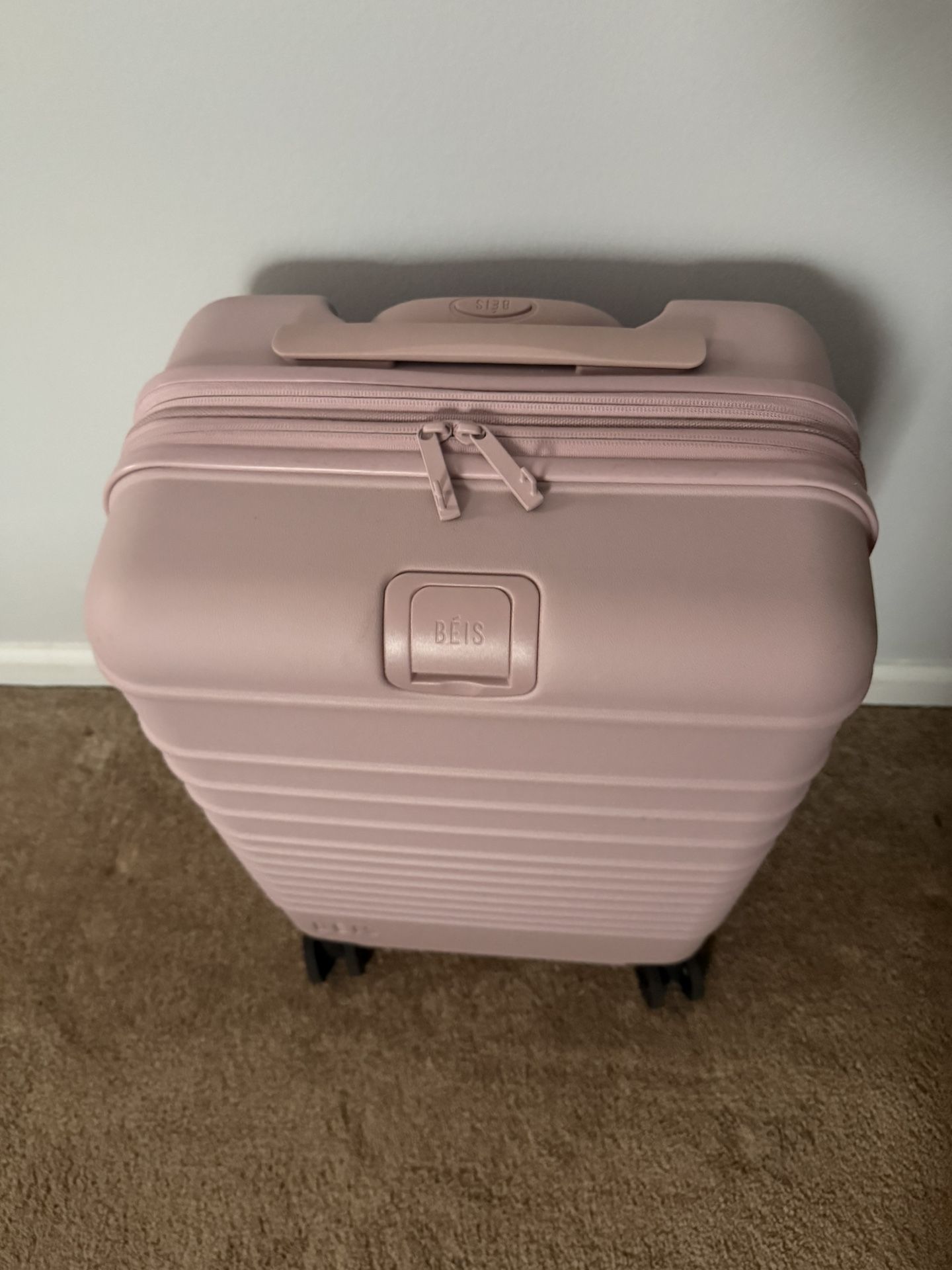 Beis Suitcase