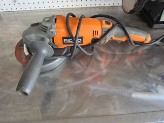 Ridgid 7" Grinder