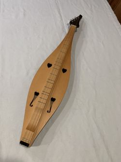 Applecreek 4-String Dulcimer Hourglass Made In Romania 31.5”