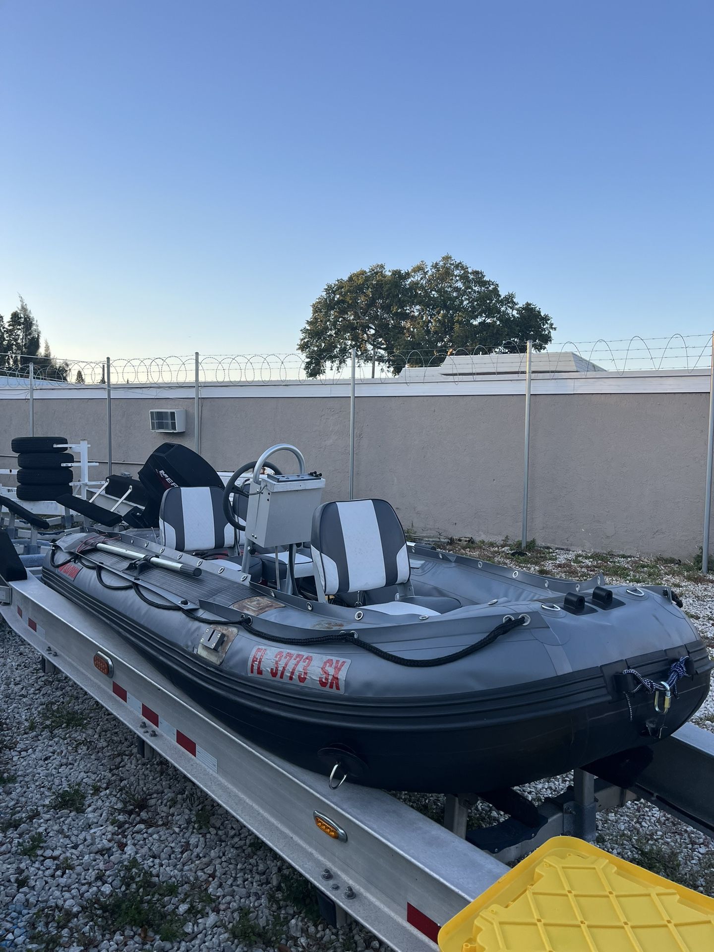 Saturn inflatable tender