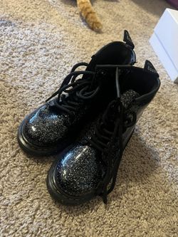 Kids Dr Martens
