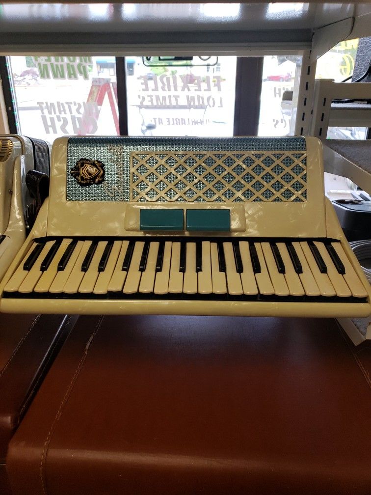 Scandalli Blue Ivory Piano Accordion 41/120 With Case