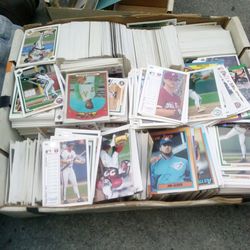 Over 100,000 sports cards