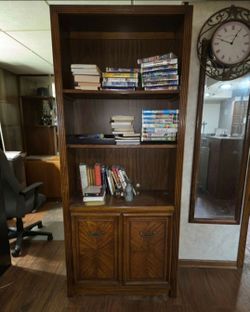 Vintage Thomasville Bookshelf