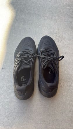 Adidas Boost Men’s 10.5