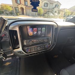 Chevy Silverado OEM radio