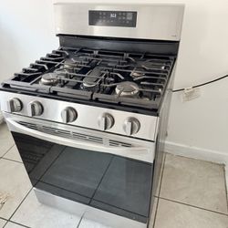 Stove, Refrigerator, 70inch Vizio Tv