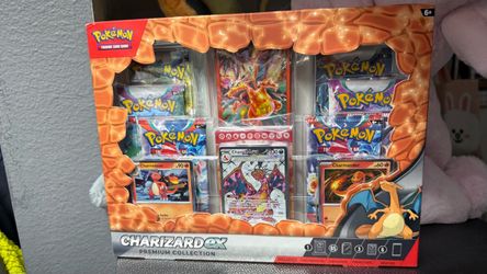 Charizard ex Premiun collection