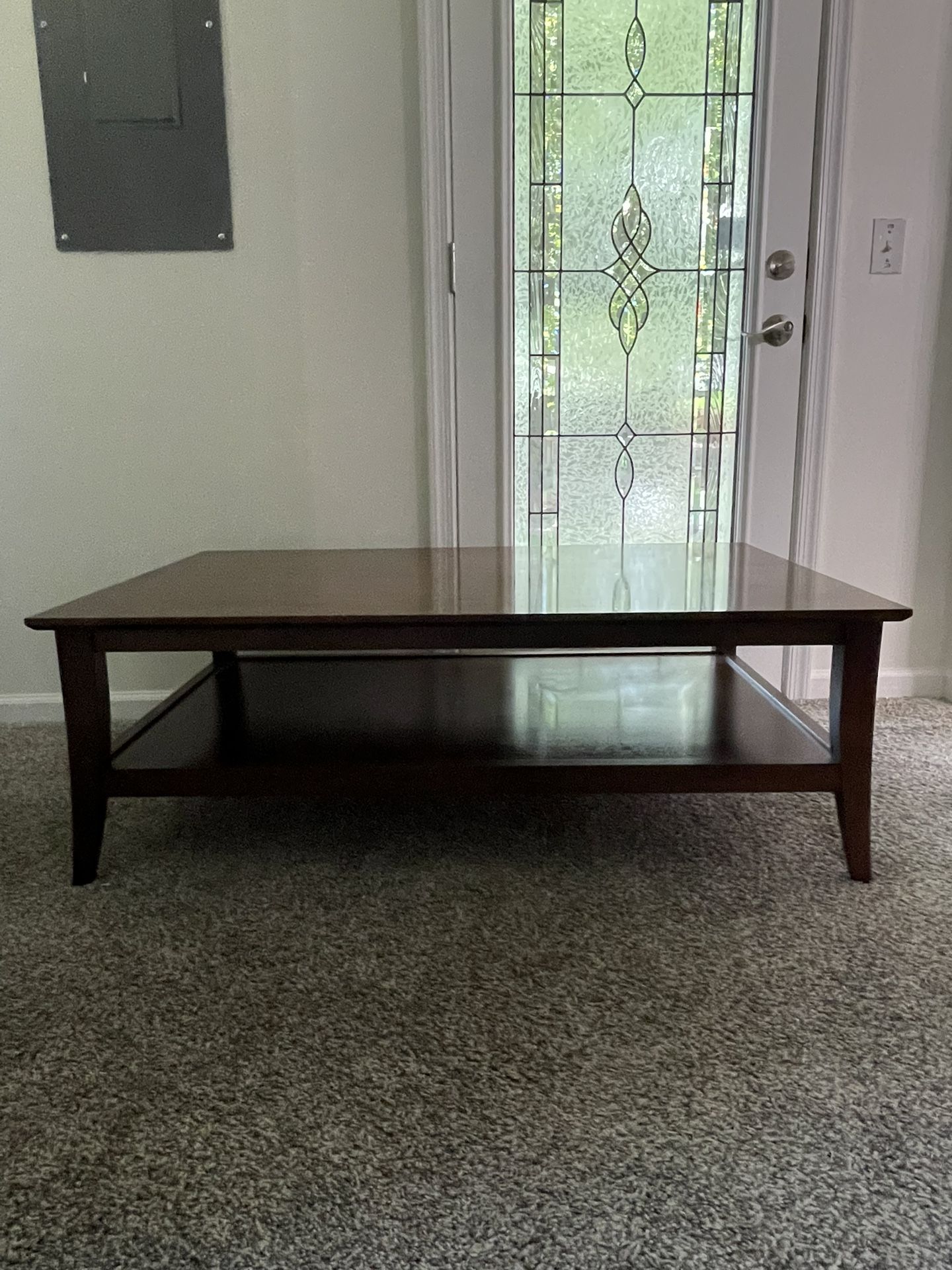 SOLID WOOD COFFEE TABLE 