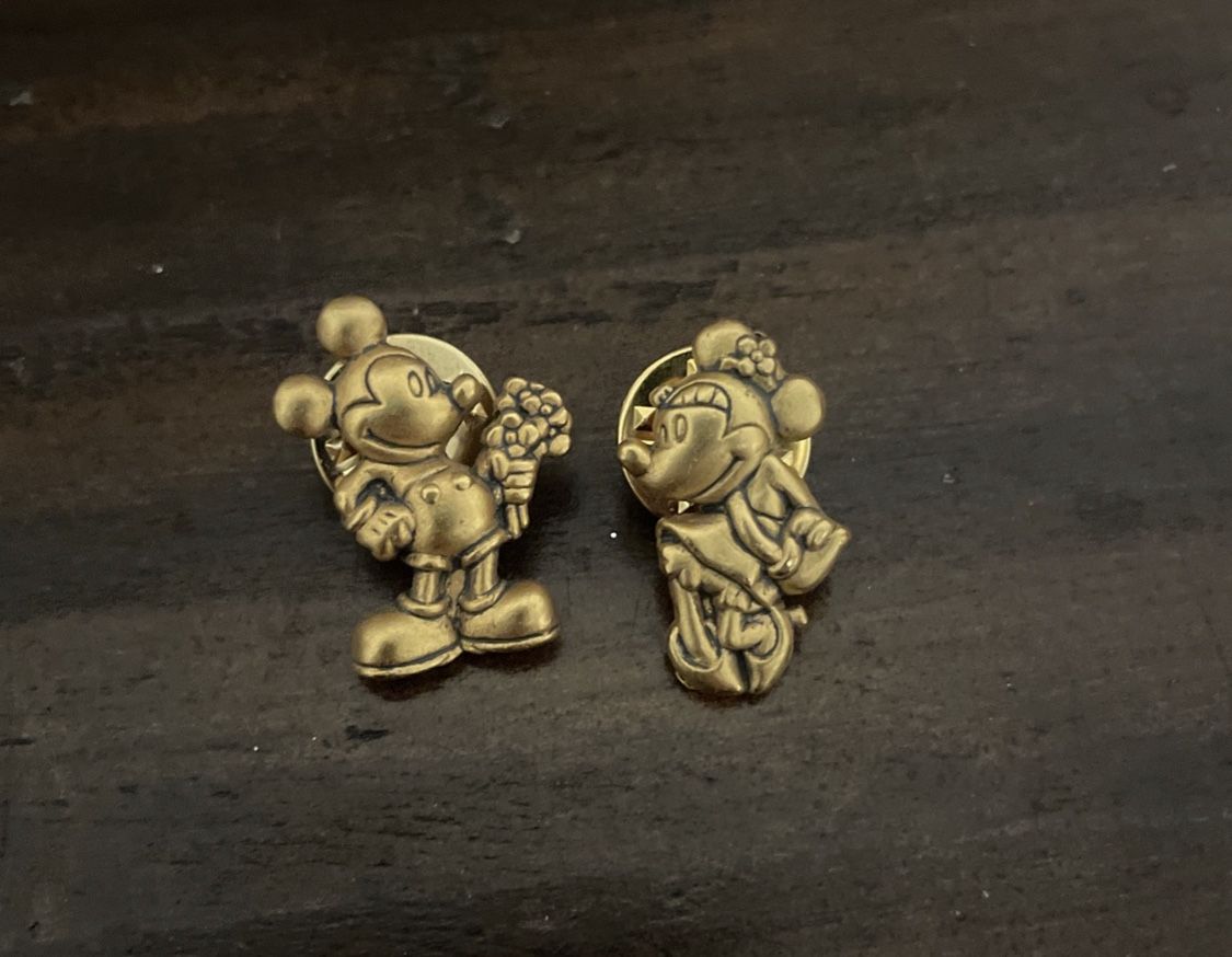 Disney Trading Pins