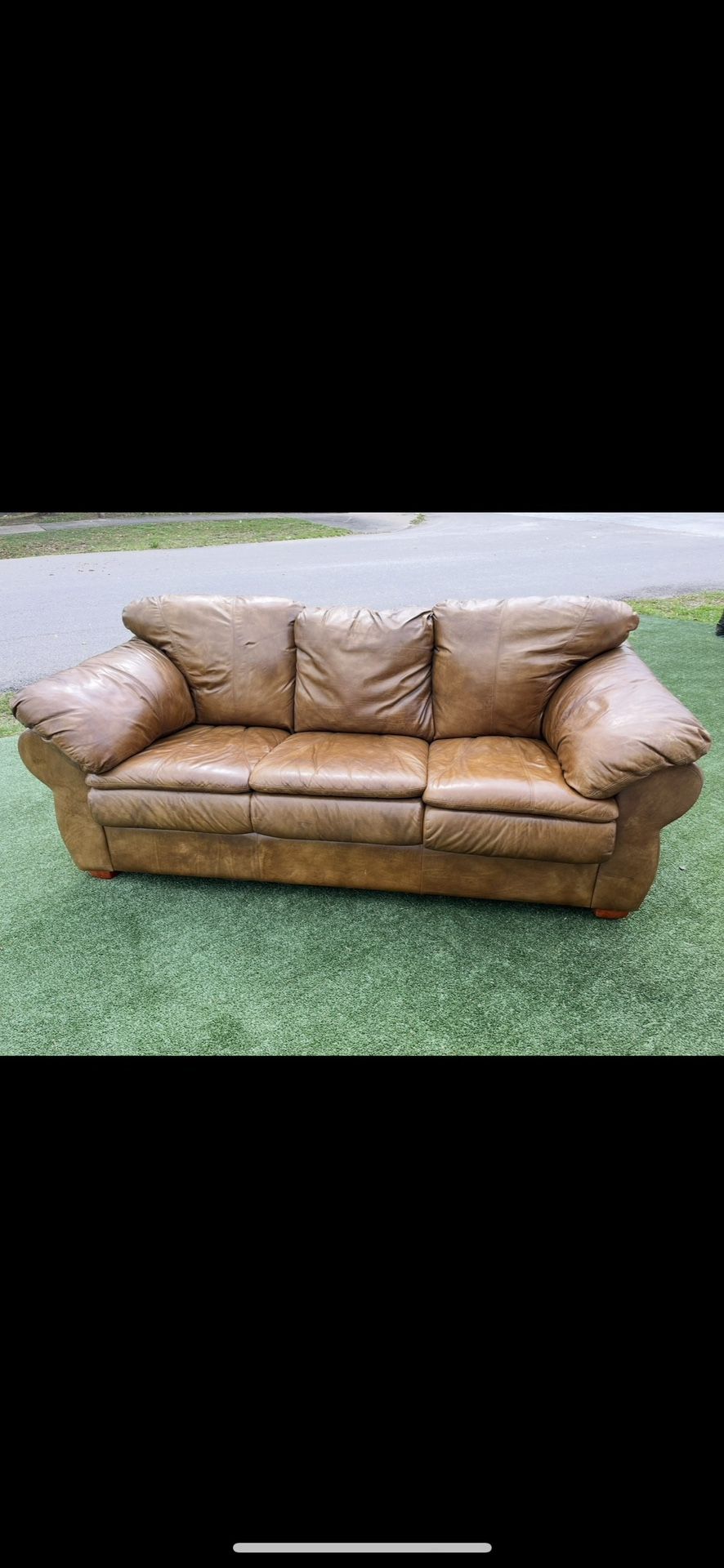 100% Leather Sofa