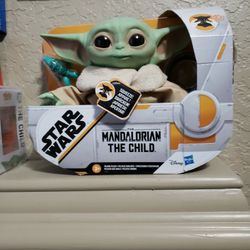 THE CHILD BABY YODA crying