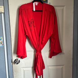 Victoria’s Secret red Robe NWT