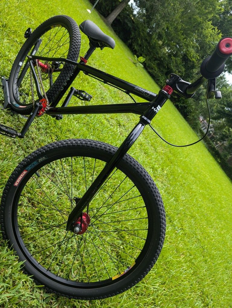 Haro Steel Reserve 1.1 Disc BMX Bike 
