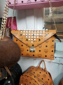 Crossbody