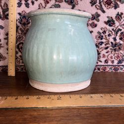 Chinese Antique Green Glazed Earthenware Jar
