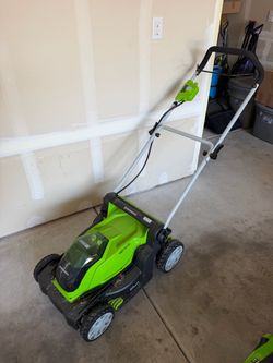 Greenworks 17” 40V G-MAX Cordless Lawn Mower + Blower Set