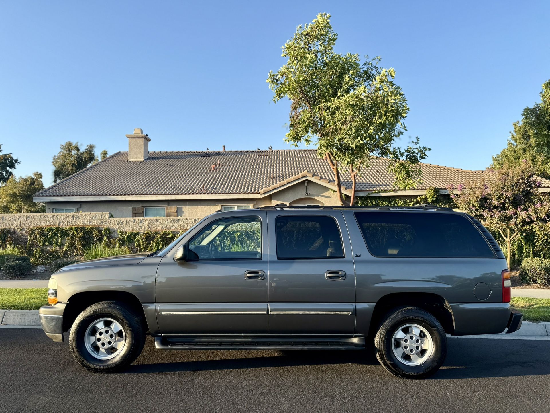 2002 Chevrolet Suburban