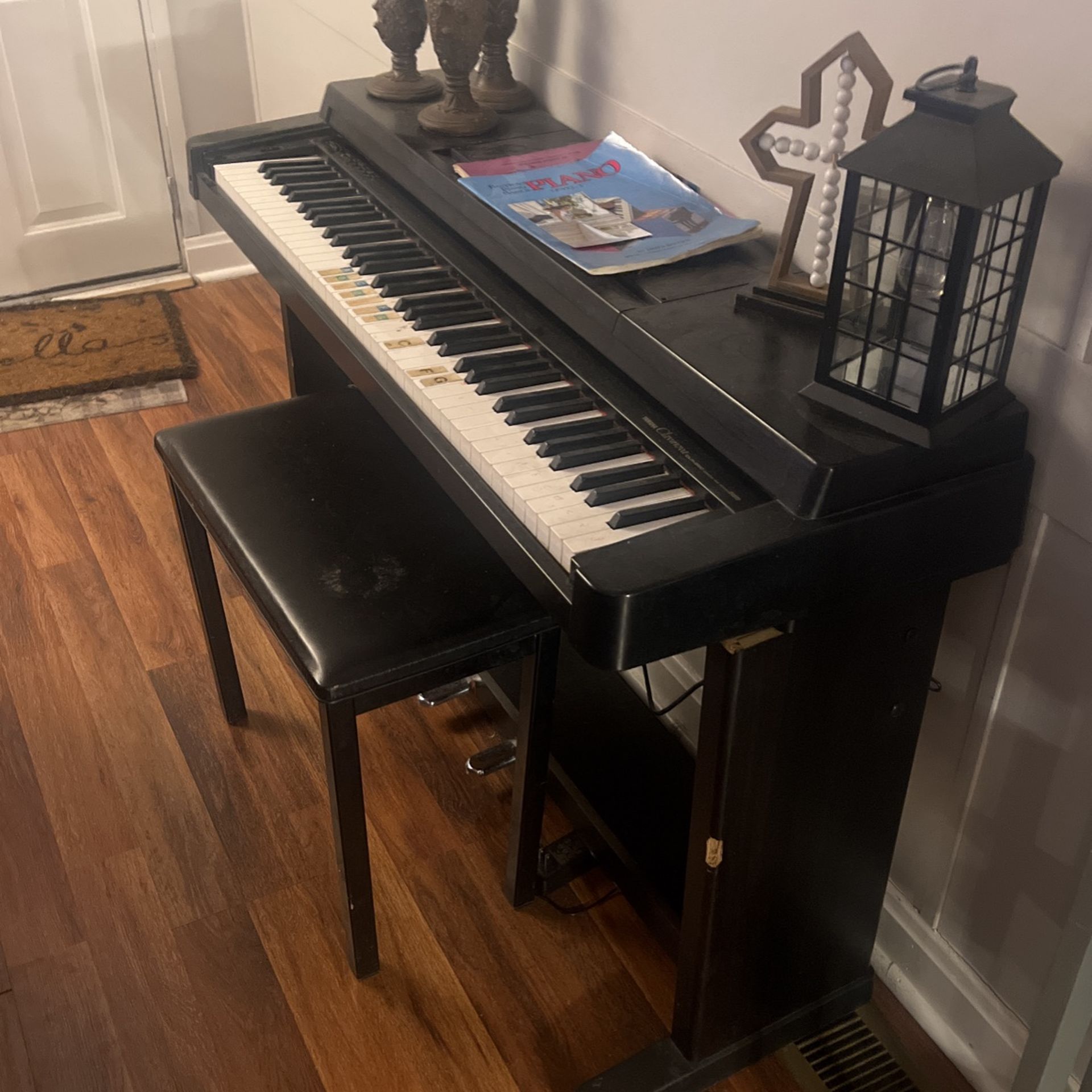 Electric Piano Clavanova