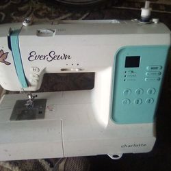 Charlotte EverSewn Sewing Machine 