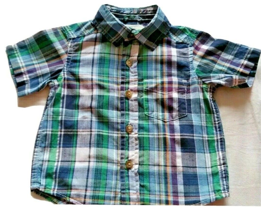 Children's Place Boys 6-9M Short Sleeve Button Front Shirt